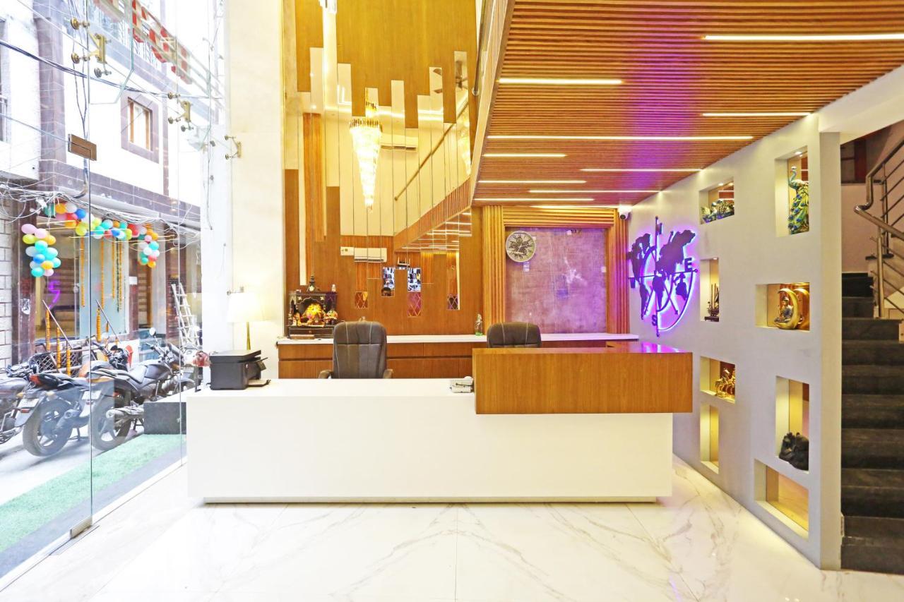 Frankstay By Hotel Mayfair Newly Built - Yeni Delhi Dış mekan fotoğraf