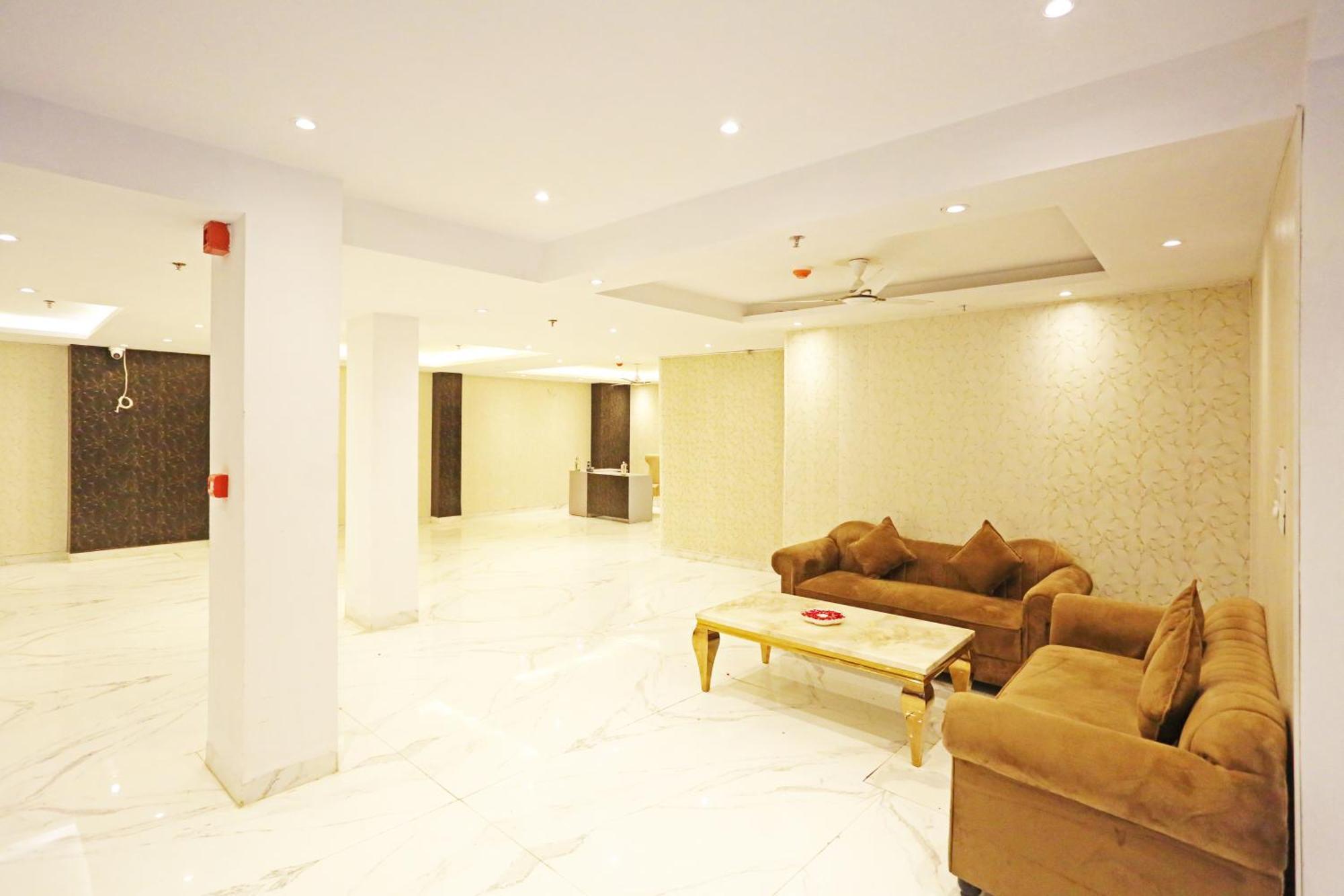 Frankstay By Hotel Mayfair Newly Built - Yeni Delhi Dış mekan fotoğraf