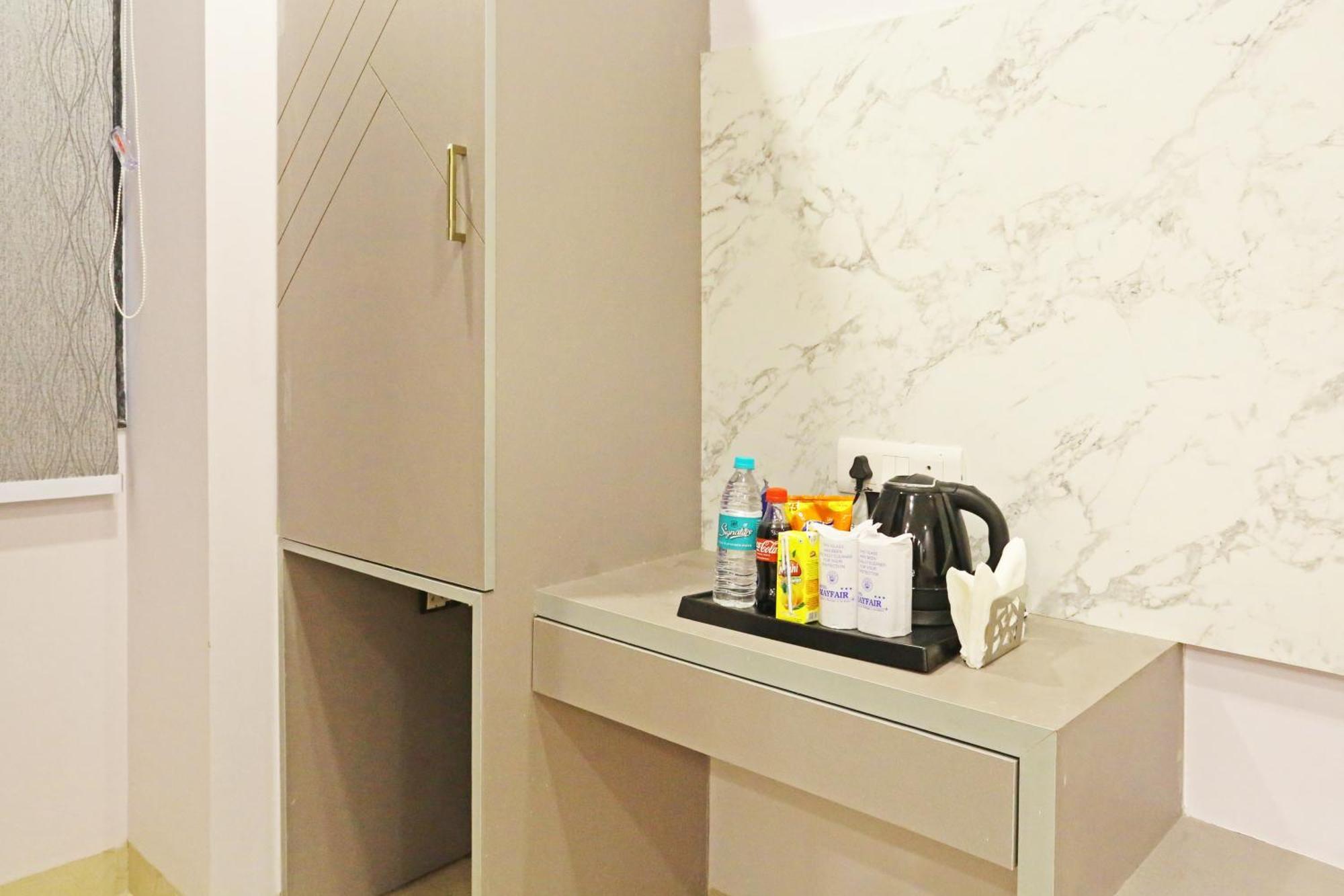 Frankstay By Hotel Mayfair Newly Built - Yeni Delhi Dış mekan fotoğraf